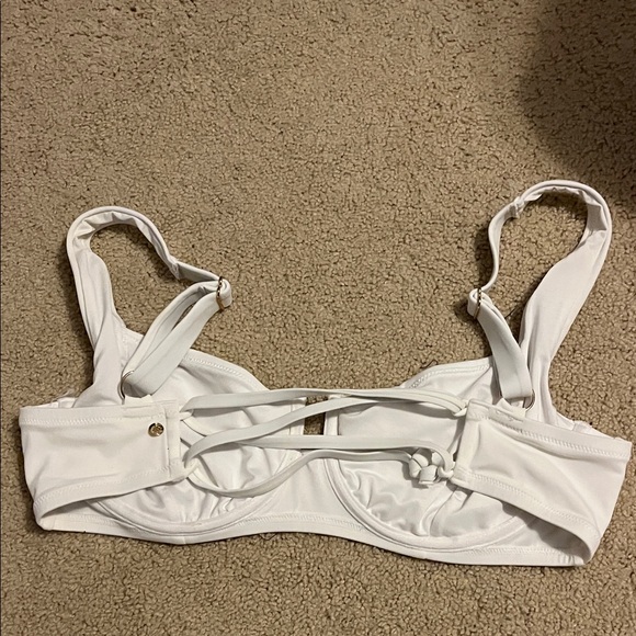 Victoria's Secret White Bikini Set - Picture 3 of 4